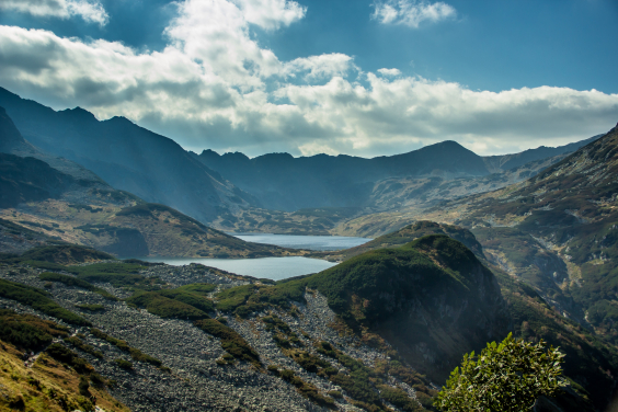 Postglacial Landscape - The valley of Five Polish lakes is one of the most beautiful valleys in the whole Tatras. Thirteen thousand years ago, along with the warming of the climate and disappearance of the glaciers, the forms created as a result of both erosion and accumulative activity of the glacier, were exposed here. Glacial niches widened and deepened under the influence of erosive activity of the glacier, and after the glacier retreated they transformed into cirque lakes. (Photo credit: Łukasz Chełmiński)